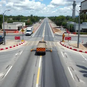 obras na avenida Ítalo Adami